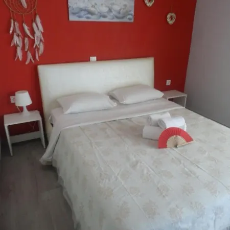 Apartment Zephyros Family 1 Ormos Panagias