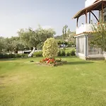 Zephyros Resort 1 شقة أورموس باناجياس