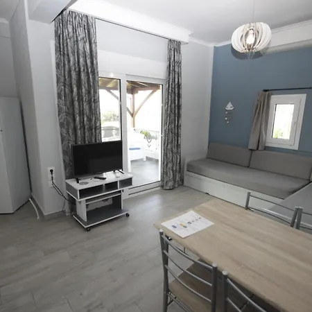 Zephyros Family 1 Apartment